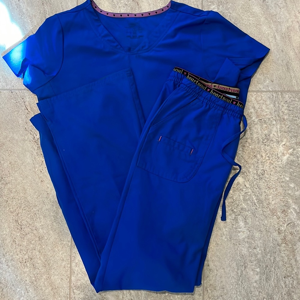 HeartSoul Scrub Set